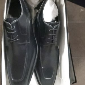 men's Salas black dress shoes